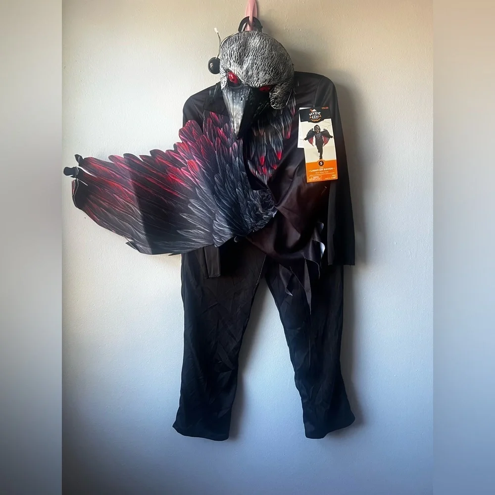 Hyde & Eek! Kids Light-Up Raven Costume size S 3 years